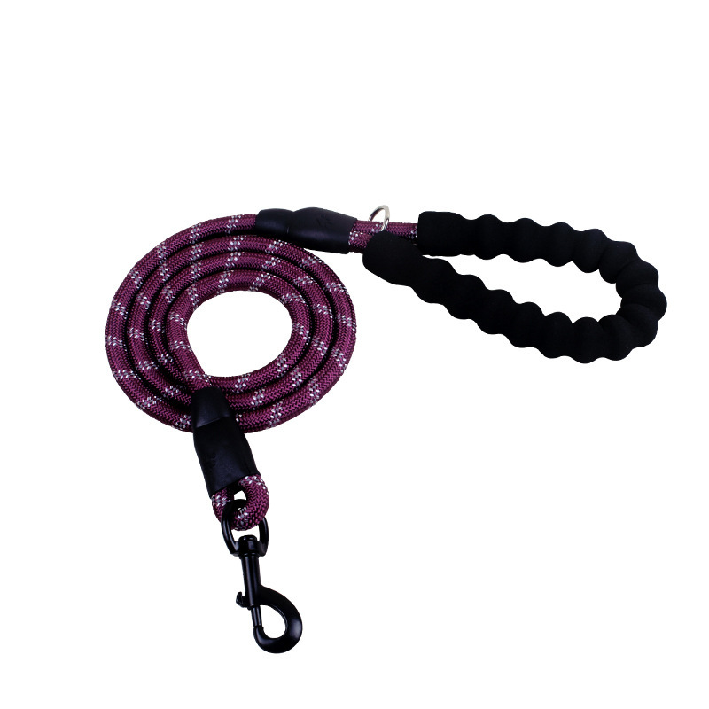 "Reflective Nylon Dog Leash for All Sizes" - Image 2